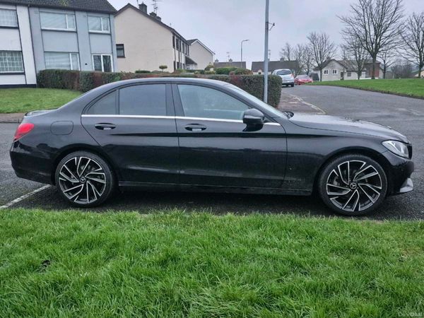 Mercedes-Benz C-Class Saloon, Diesel, 2015, Black