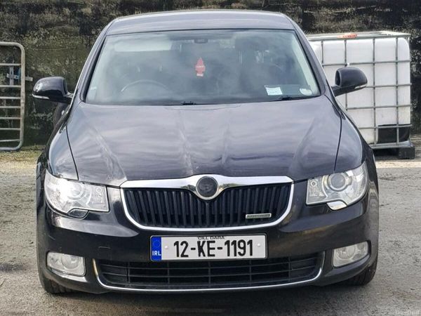 Skoda Superb Saloon, Diesel, 2012, Black