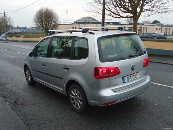Volkswagen Touran MPV, Diesel, 2012, Silver