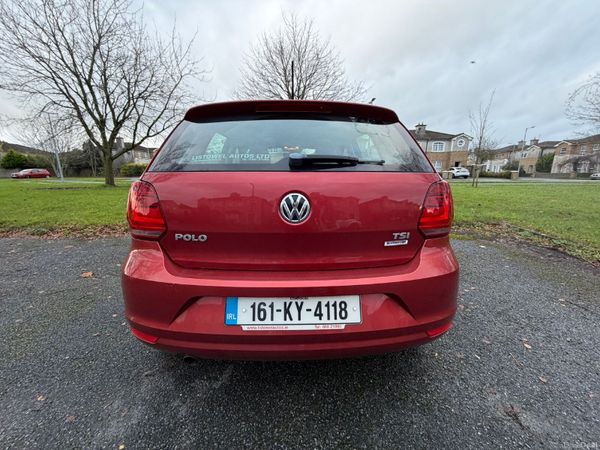 Volkswagen Polo Hatchback, Petrol, 2016, Red