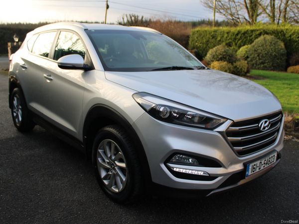 Hyundai Tucson SUV, Diesel, 2016, Silver