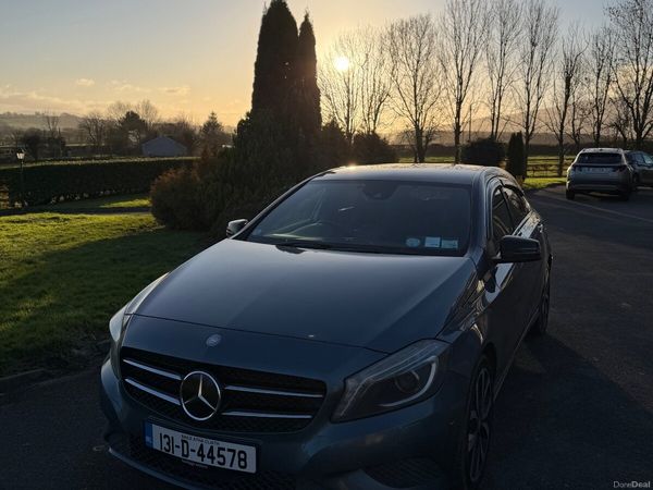Mercedes-Benz A-Class Hatchback, Petrol, 2013, Blue