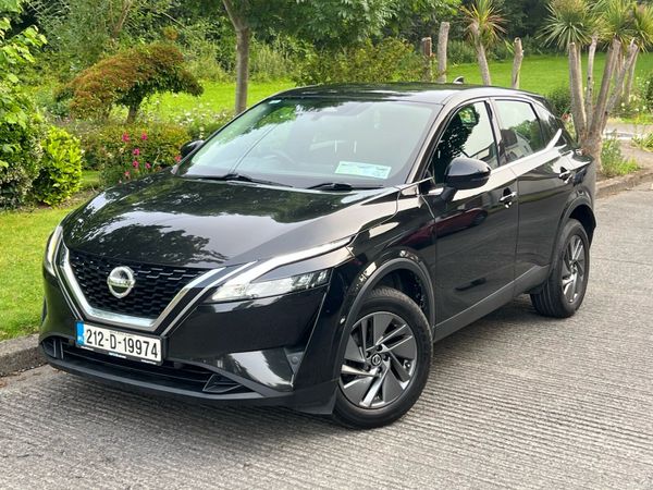 Nissan Qashqai MPV, Petrol, 2021, Black