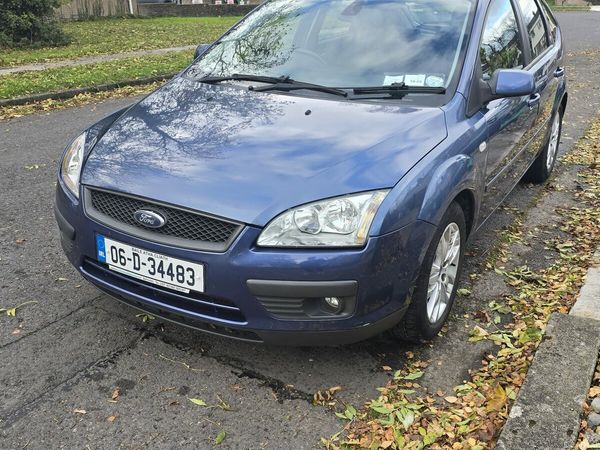 Ford Focus Hatchback, Petrol, 2006, Blue