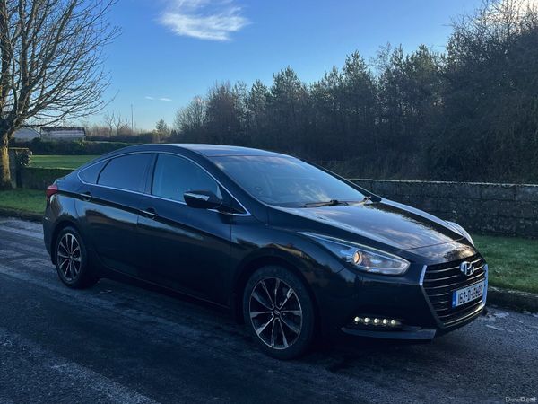Hyundai i40 Saloon, Diesel, 2016, Black