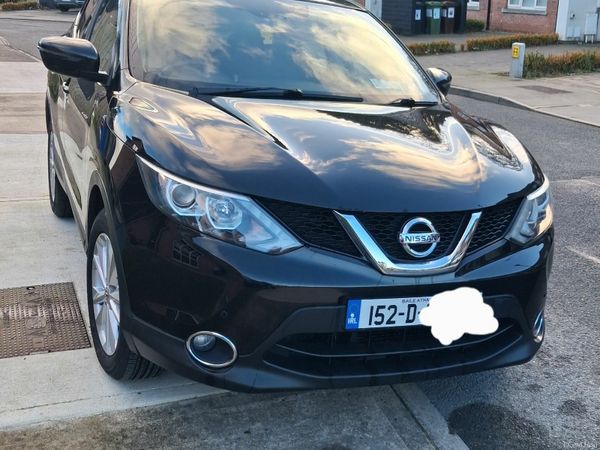 Nissan Qashqai Hatchback, Diesel, 2015, Black