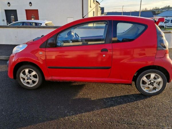 Citroen C1 Hatchback, Petrol, 2008, Red