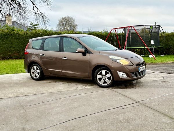 Renault Grand Scenic MPV, Diesel, 2010, Bronze