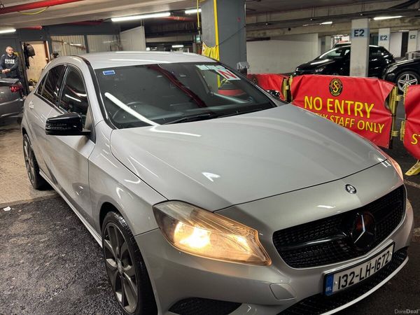 Mercedes-Benz A-Class Hatchback, Petrol, 2013, Silver