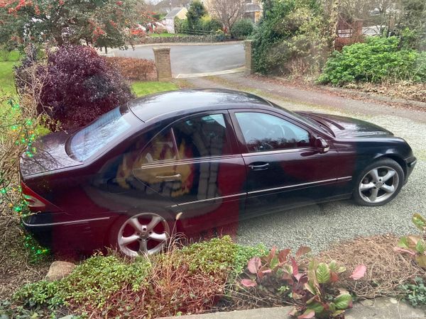 Mercedes-Benz C-Class Saloon, Petrol, 2004, Black