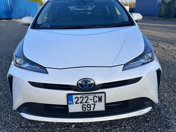 Toyota Prius Hatchback, Petrol Hybrid, 2022, White