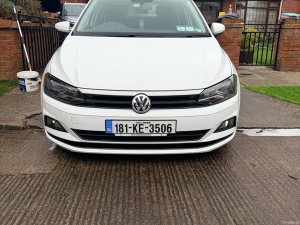 Volkswagen Polo Hatchback, Petrol, 2018, White