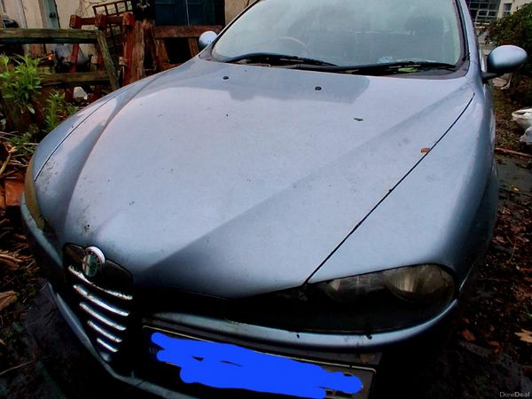 Alfa Romeo 147 Hatchback, Petrol, 2006, Blue