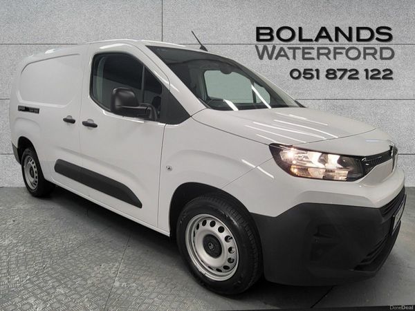 Citroen Berlingo MPV, Diesel, 2025, White