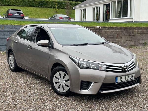 Toyota Corolla Saloon, Diesel, 2015, Bronze