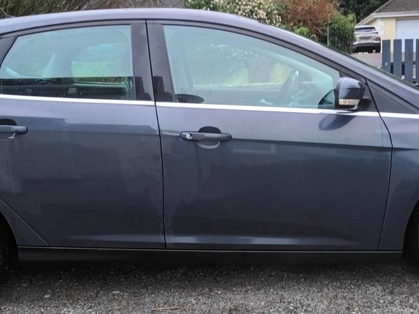 Ford Focus Hatchback, Diesel, 2013, Grey