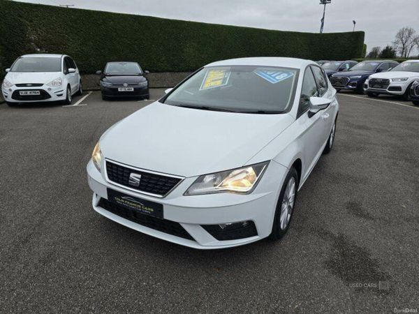 SEAT Leon Hatchback, Petrol, 2018, White