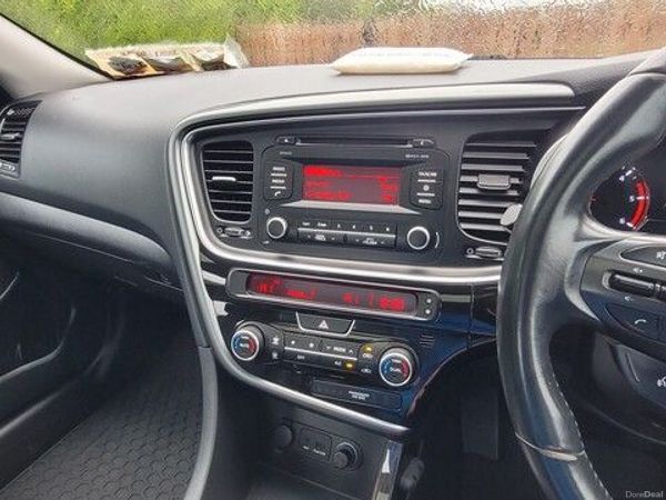 Kia Optima Saloon, Diesel, 2015, Silver