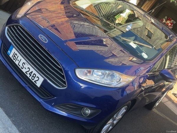 Ford Fiesta Hatchback, Diesel, 2016, Blue