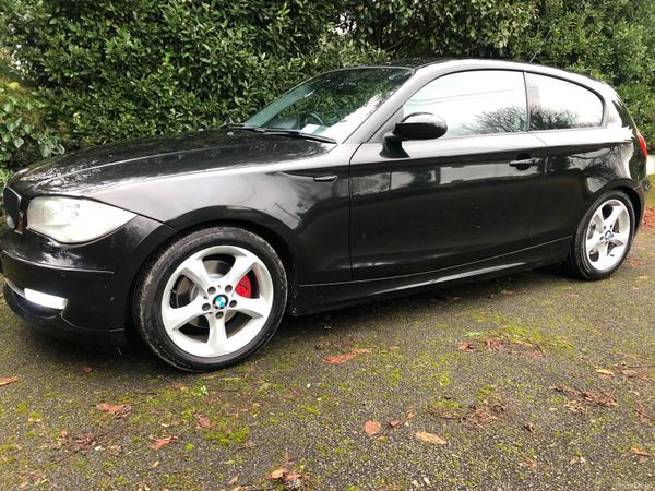 BMW 1-Series Hatchback, Diesel, 2008, Black
