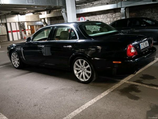 Jaguar XJ Saloon, Petrol, 2007, Black