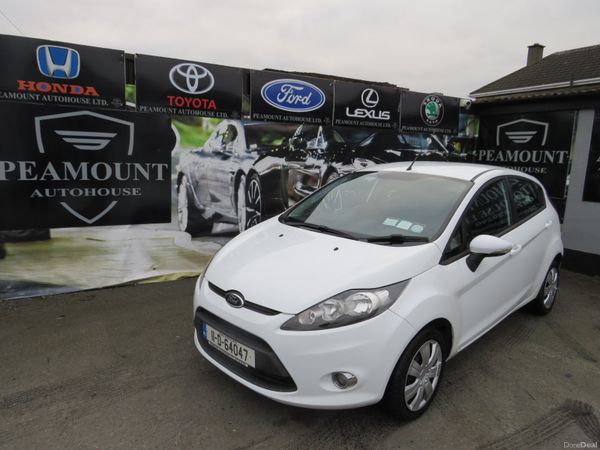 Ford Fiesta Hatchback, Petrol, 2011, White
