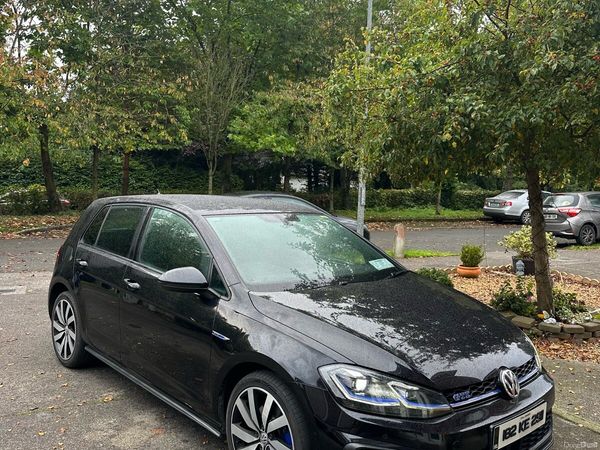 Volkswagen Golf Hatchback, Petrol Plug-in Hybrid, 2018, Black