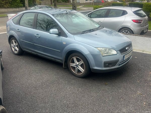 Ford Focus Hatchback, Petrol, 2007, Blue