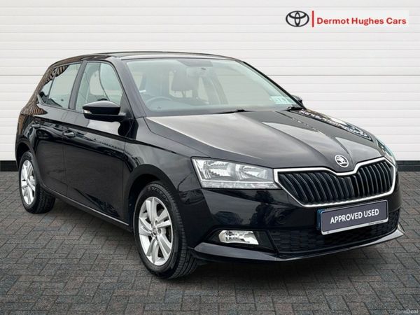 Skoda Fabia Hatchback, Petrol, 2019, Black