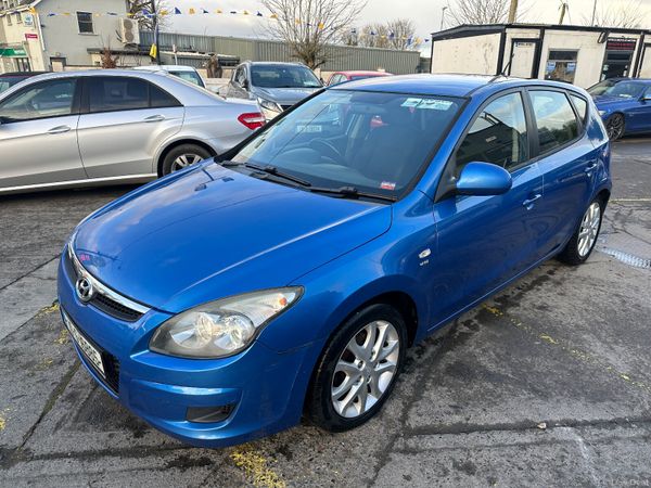 Hyundai i30 Hatchback, Diesel, 2010, Blue