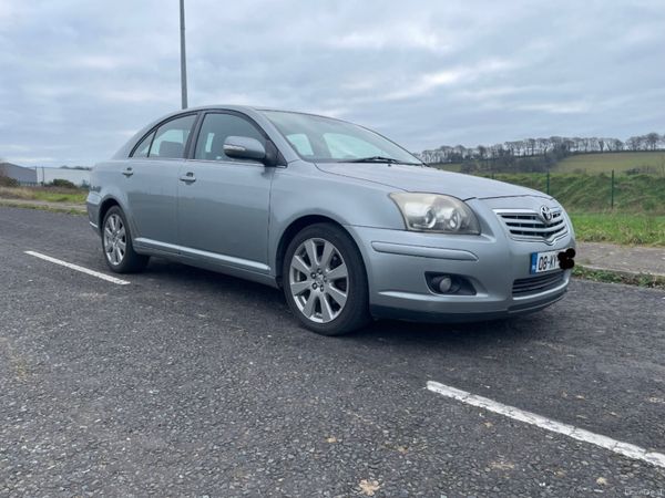 Toyota Avensis Hatchback, Diesel, 2008, Silver