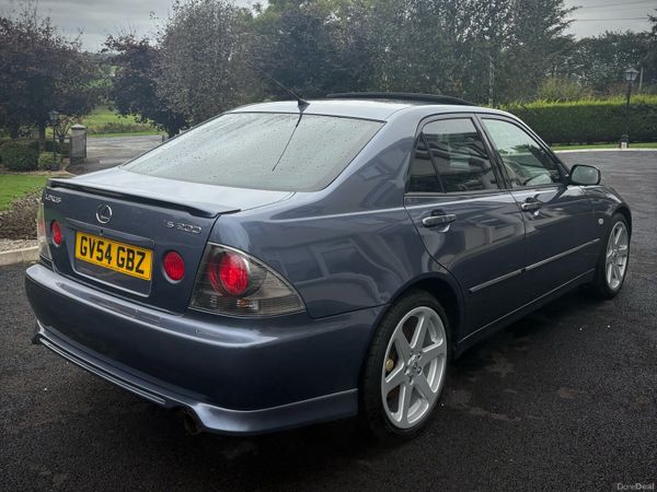Lexus IS Saloon, Petrol, 2004, Blue