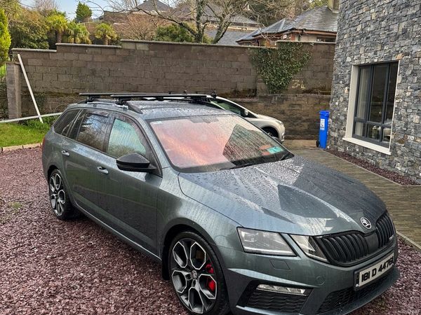 Skoda Octavia Estate, Diesel, 2018, Grey