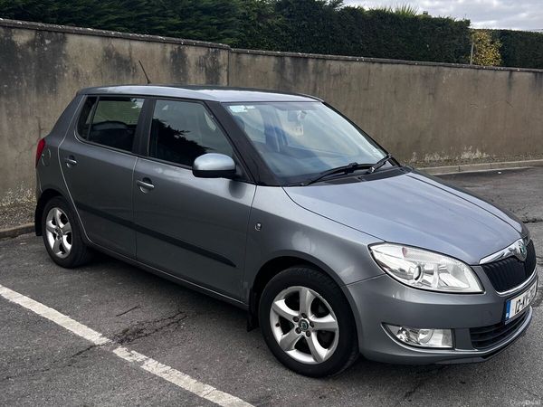 Skoda Fabia Hatchback, Diesel, 2012, Grey