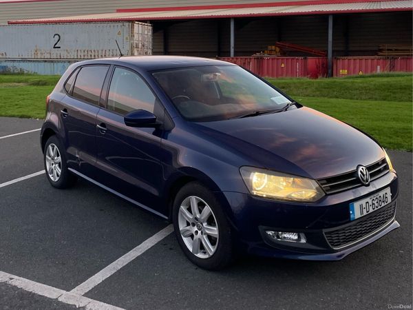 Volkswagen Polo Hatchback, Petrol, 2011, Navy