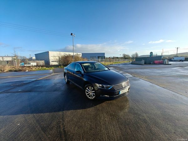 Volkswagen Passat Saloon, Diesel, 2017, Black