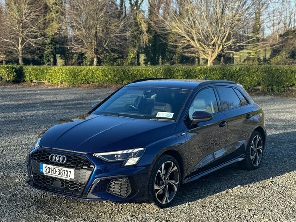 Audi A3 Hatchback, Petrol Plug-in Hybrid, 2023, Blue