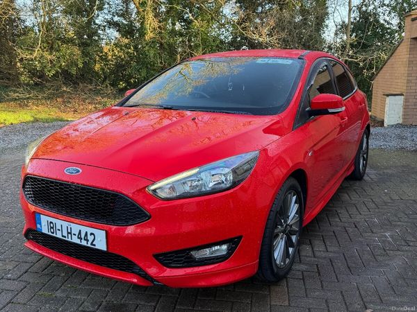 Ford Focus Hatchback, Diesel, 2018, Red