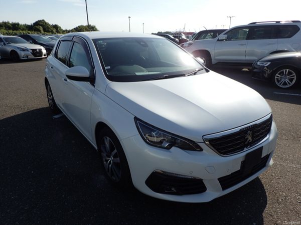 Peugeot 308 Hatchback, Diesel, 2019, White