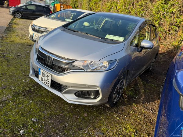 Honda Fit Hatchback, Petrol Hybrid, 2019, Silver