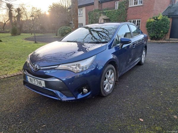 Toyota Avensis Saloon, Diesel, 2016, Blue