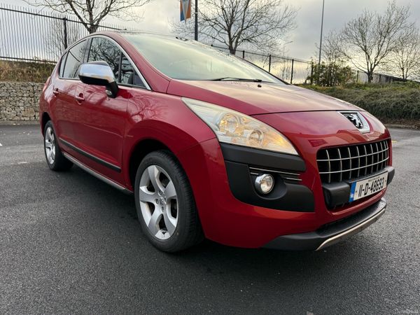 Peugeot 3008 MPV, Diesel, 2011, Red