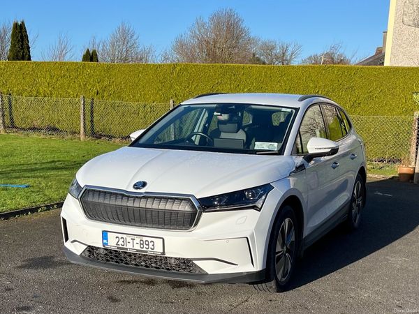 Skoda Enyaq SUV, Electric, 2023, White