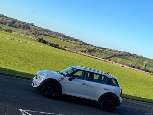 Mini One Estate/Jeep, Diesel, 2013, White