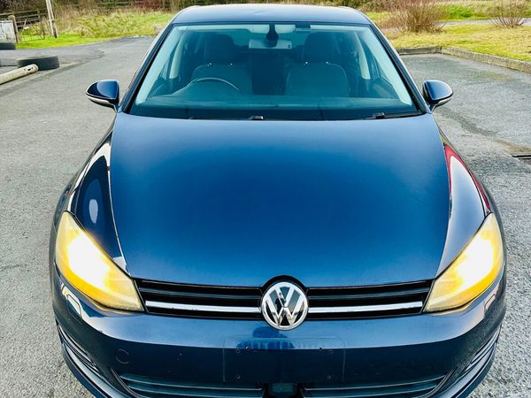 Volkswagen Golf Hatchback, Petrol, 2014, Blue