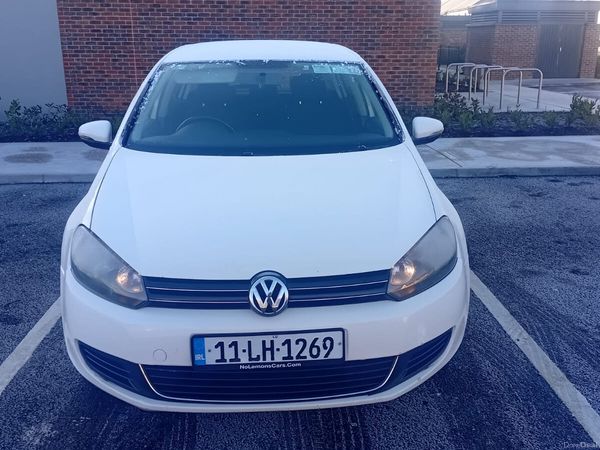 Volkswagen Golf Hatchback, Petrol, 2011, White
