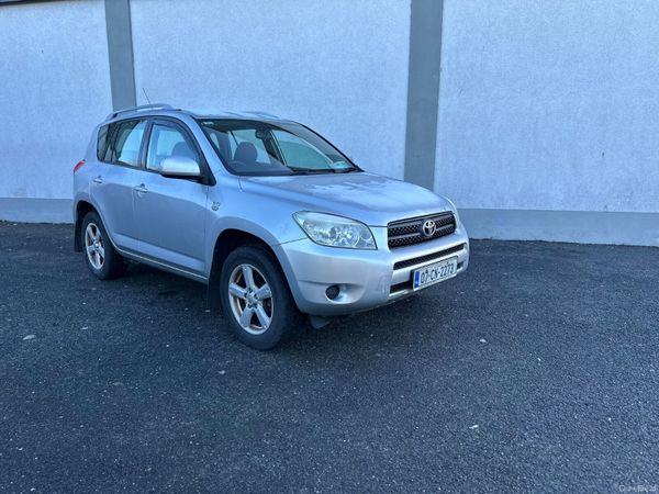 Toyota RAV4 SUV, Diesel, 2007, Silver
