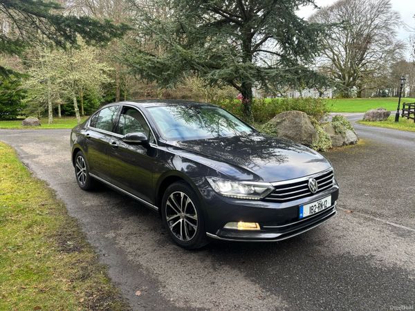 Volkswagen Passat Saloon, Diesel, 2018, Grey