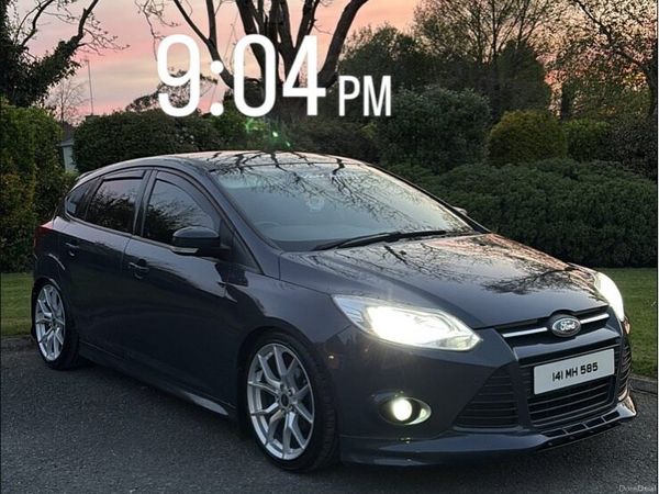 Ford Focus Hatchback, Diesel, 2014, Blue
