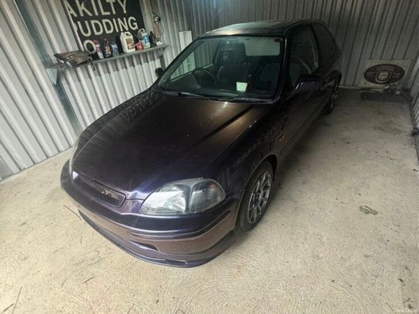 Ford Kuga SUV, Diesel, 2016, White